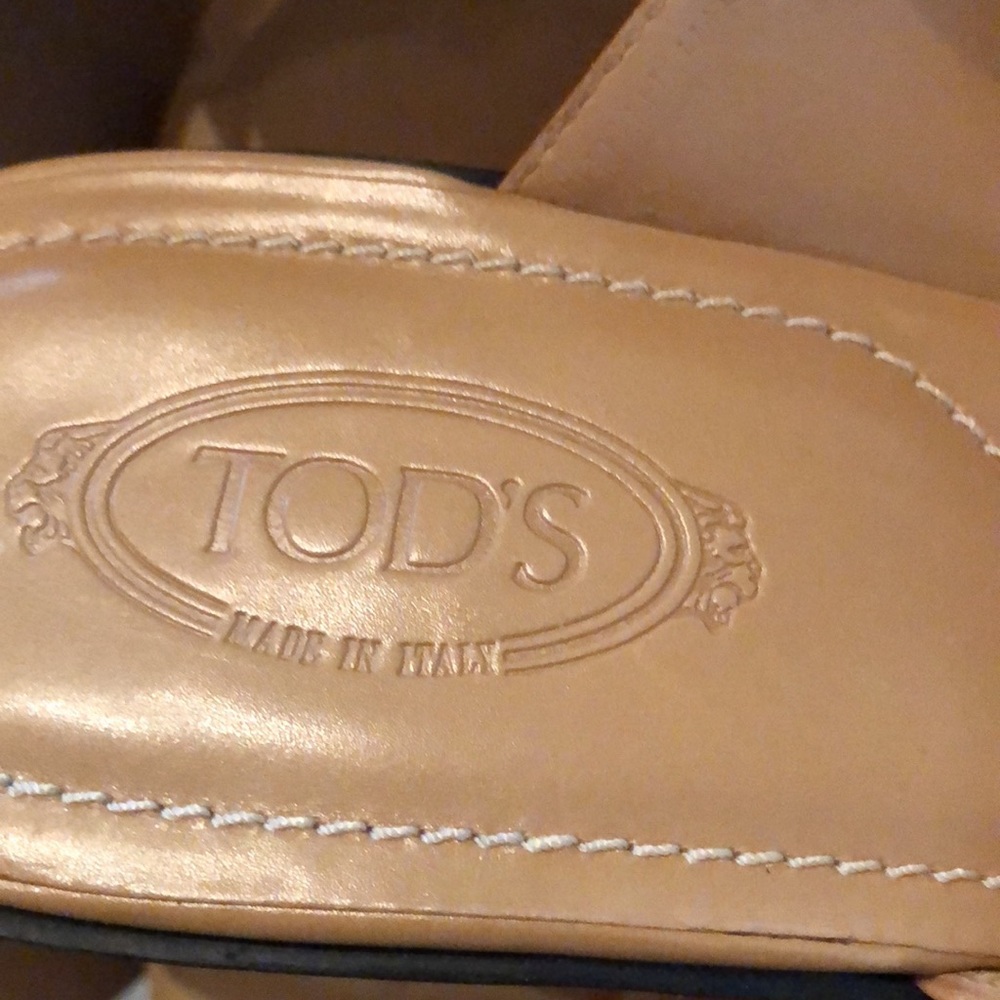Tod’s leather sandals - Picture 6 of 8